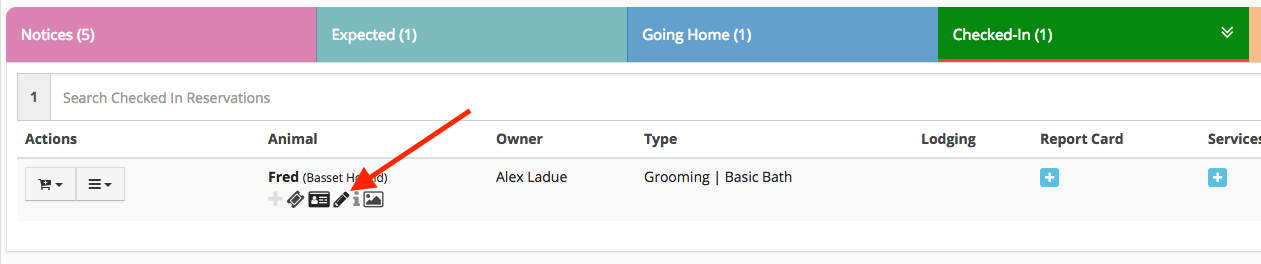 Pet reservation details with icons and labels.