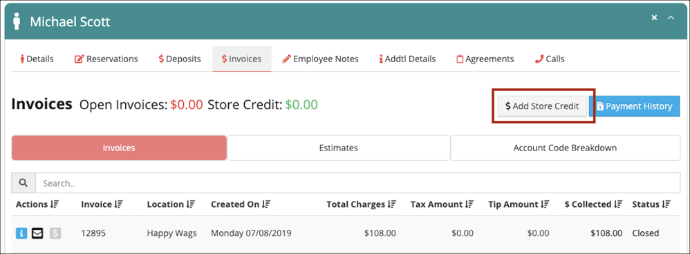 Invoice management dashboard screenshot.
