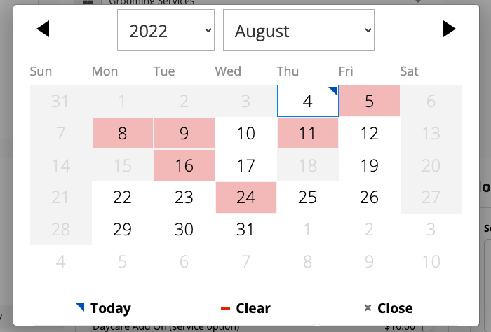 August 2022 calendar with selected dates