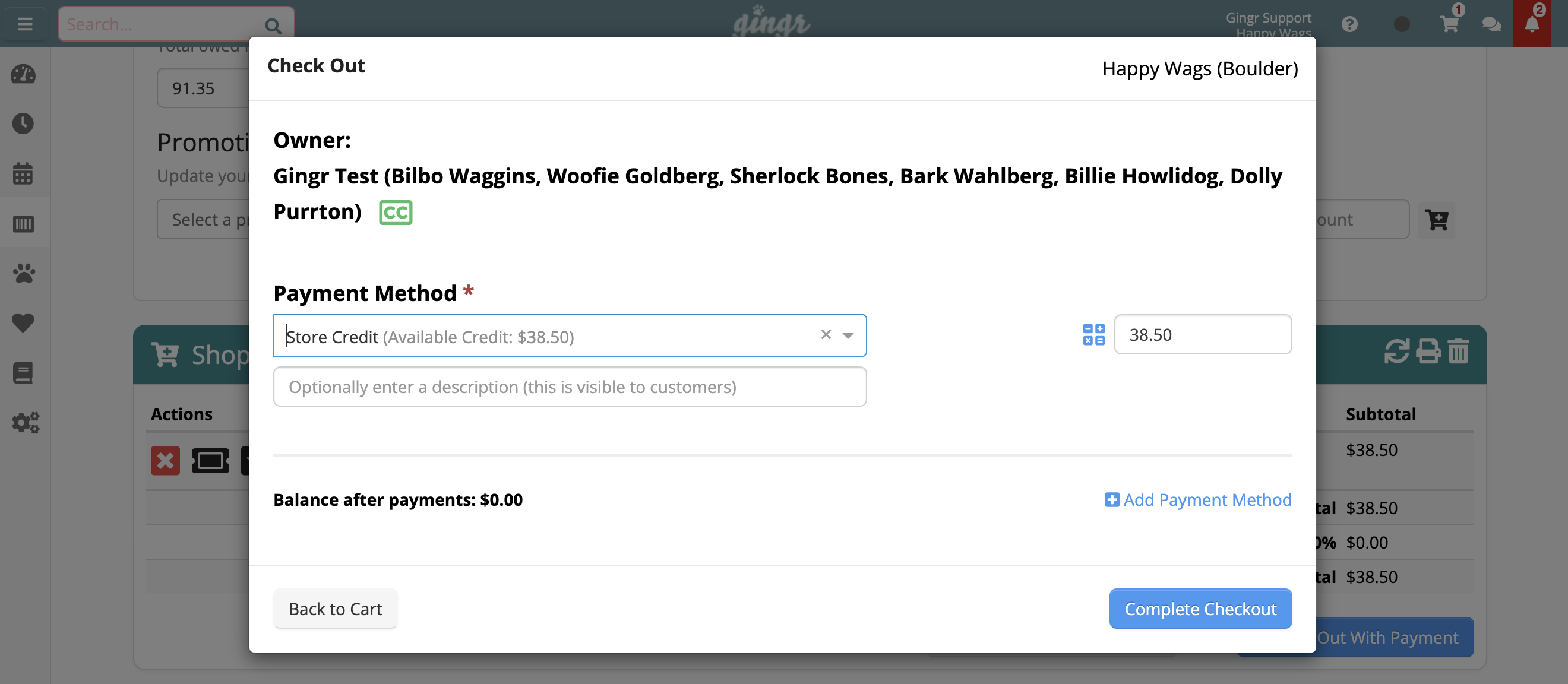 Checkout screen with payment method options.